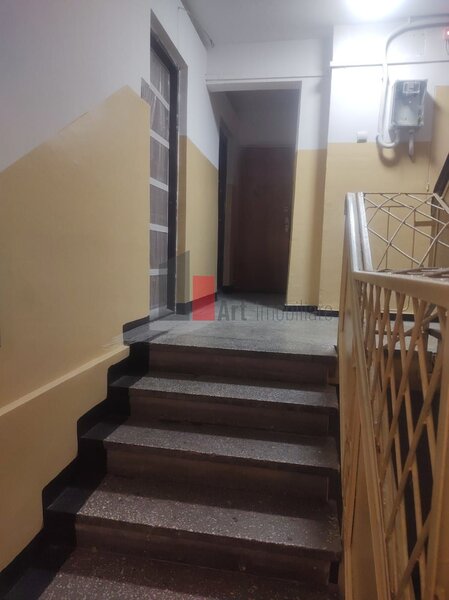 Piata Resita, vanzare apartament 3 camere.